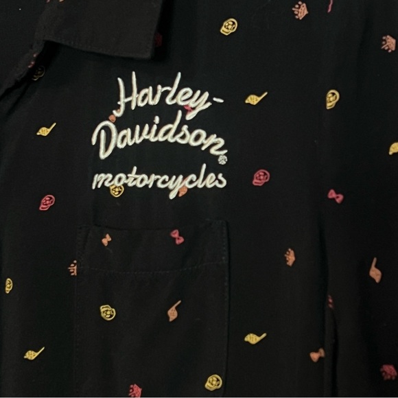 Harley Davidson Micro Skull Print Embroidered Logo Button Down Shirt size Small - Picture 9 of 12